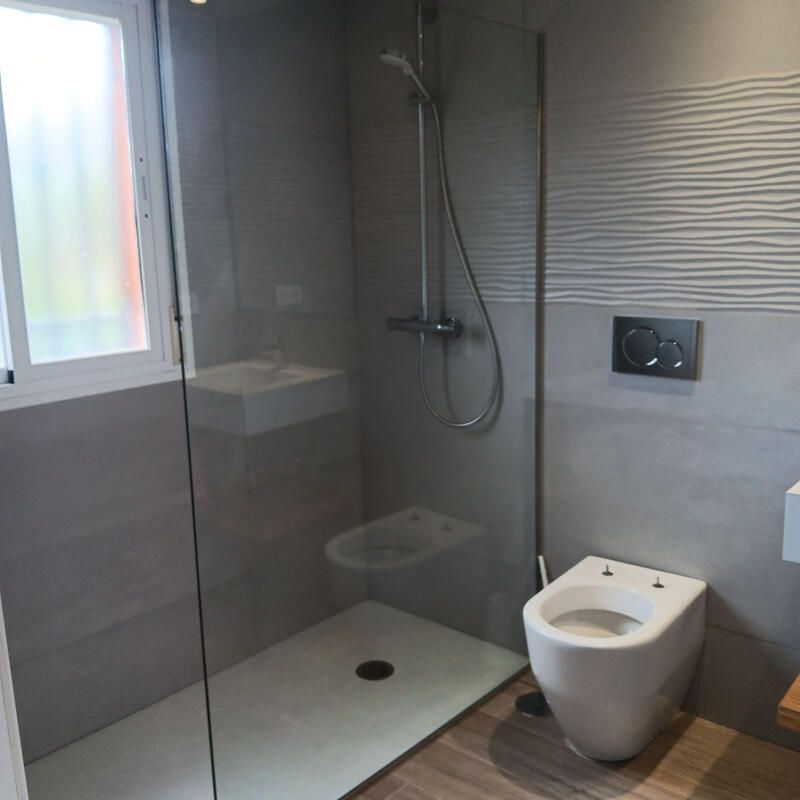 4 slaapkamer Villa voor lange termijn huur