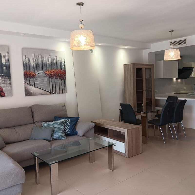 4 slaapkamer Villa voor lange termijn huur