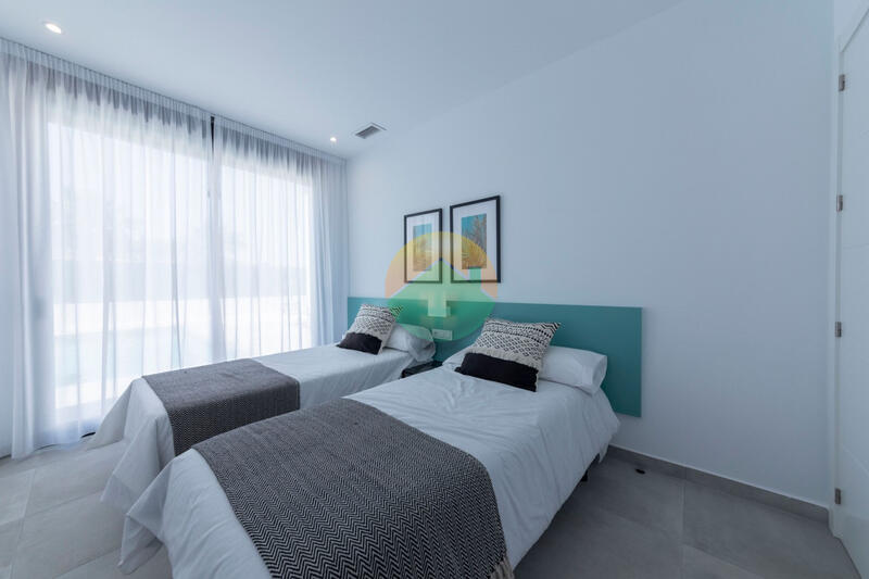 2 Cuarto Villa en venta