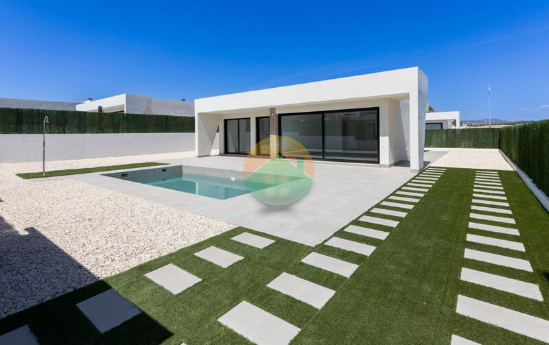 3 slaapkamer Villa Te koop