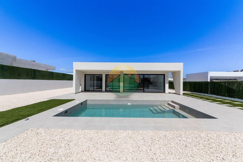 3 slaapkamer Villa Te koop