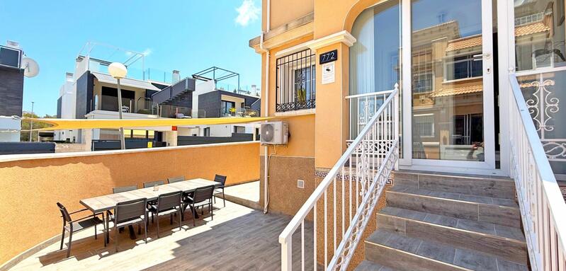 3 Cuarto Adosado en venta