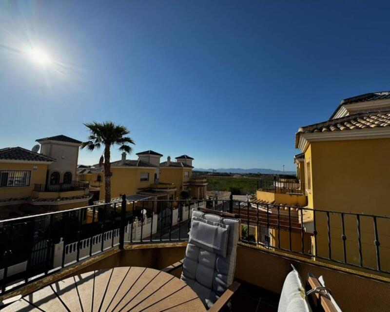 5 bedroom Villa for sale
