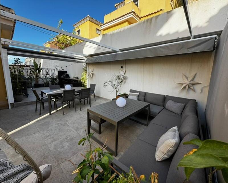 5 bedroom Villa for sale