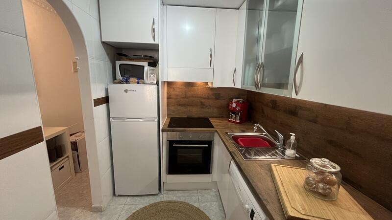 2 спальная комната квартира продается