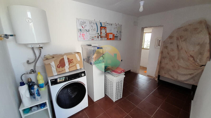 1 bedroom Country House for sale