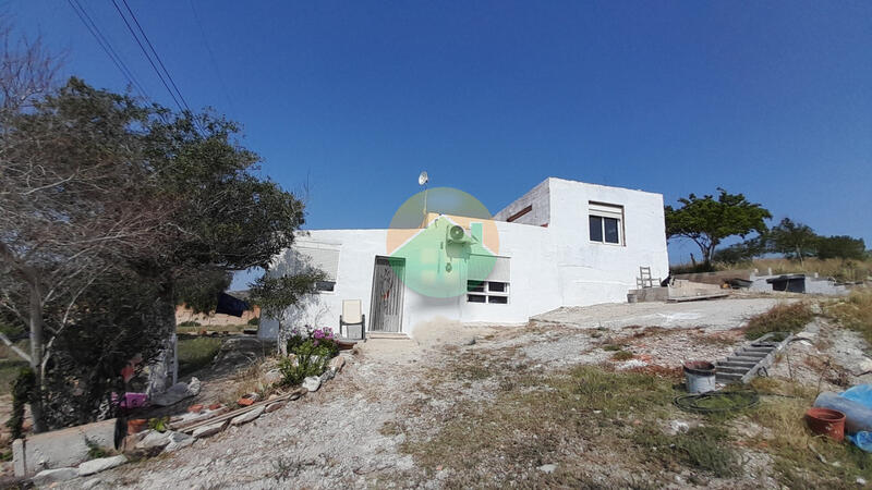 1 bedroom Country House for sale