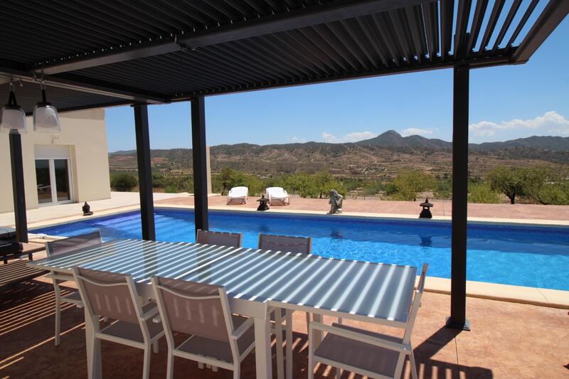 4 bedroom Villa for sale