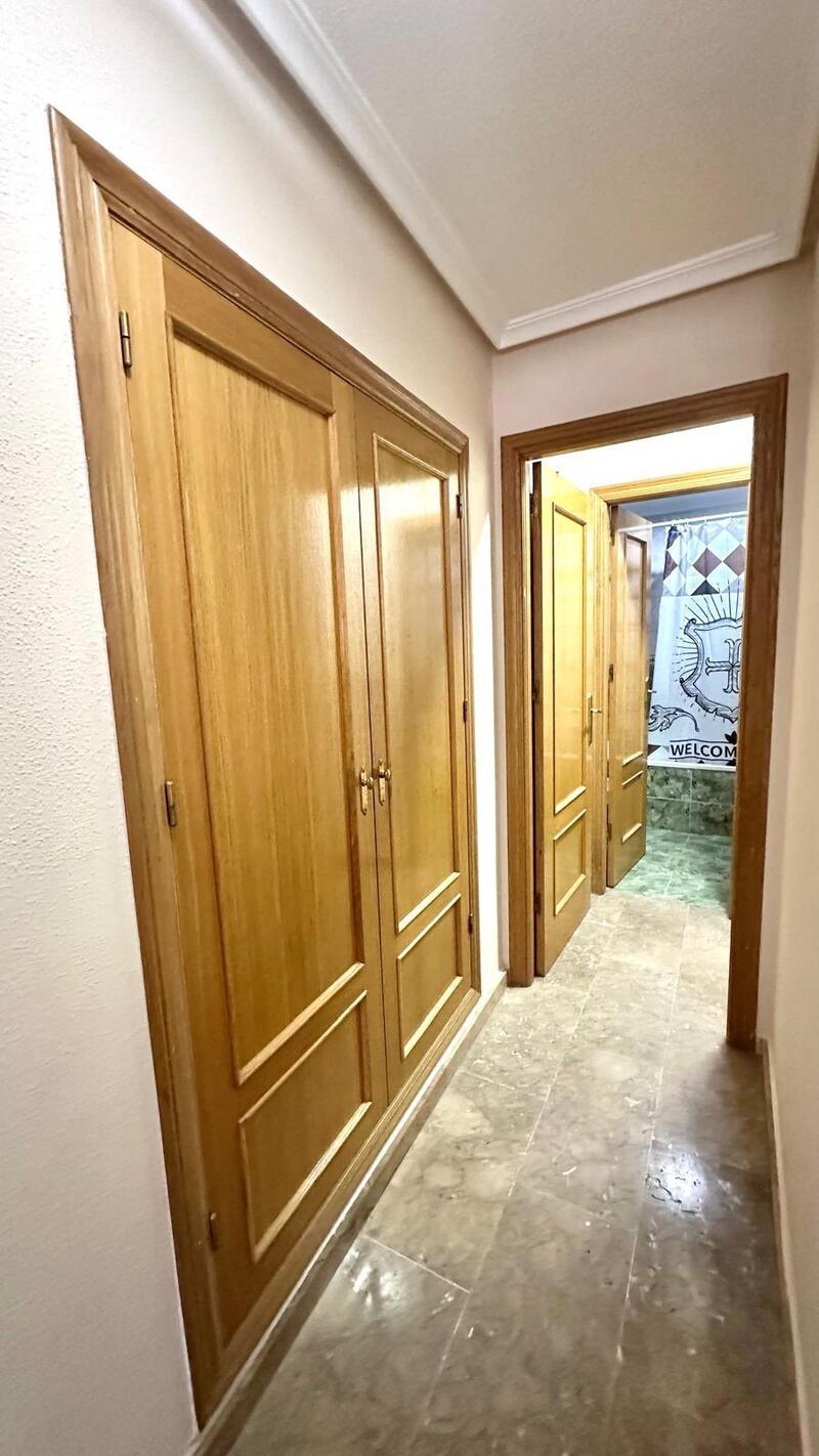 3 bedroom Apartment for sale