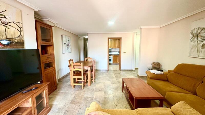 3 bedroom Apartment for sale
