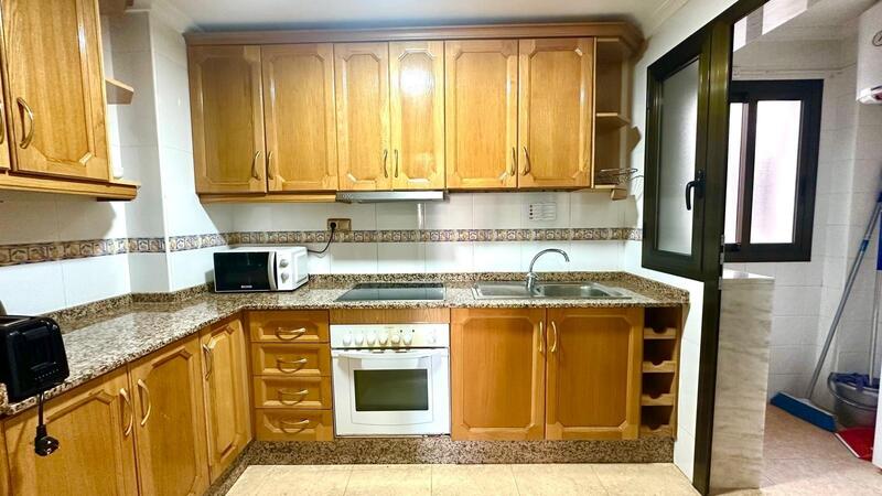 3 bedroom Apartment for sale