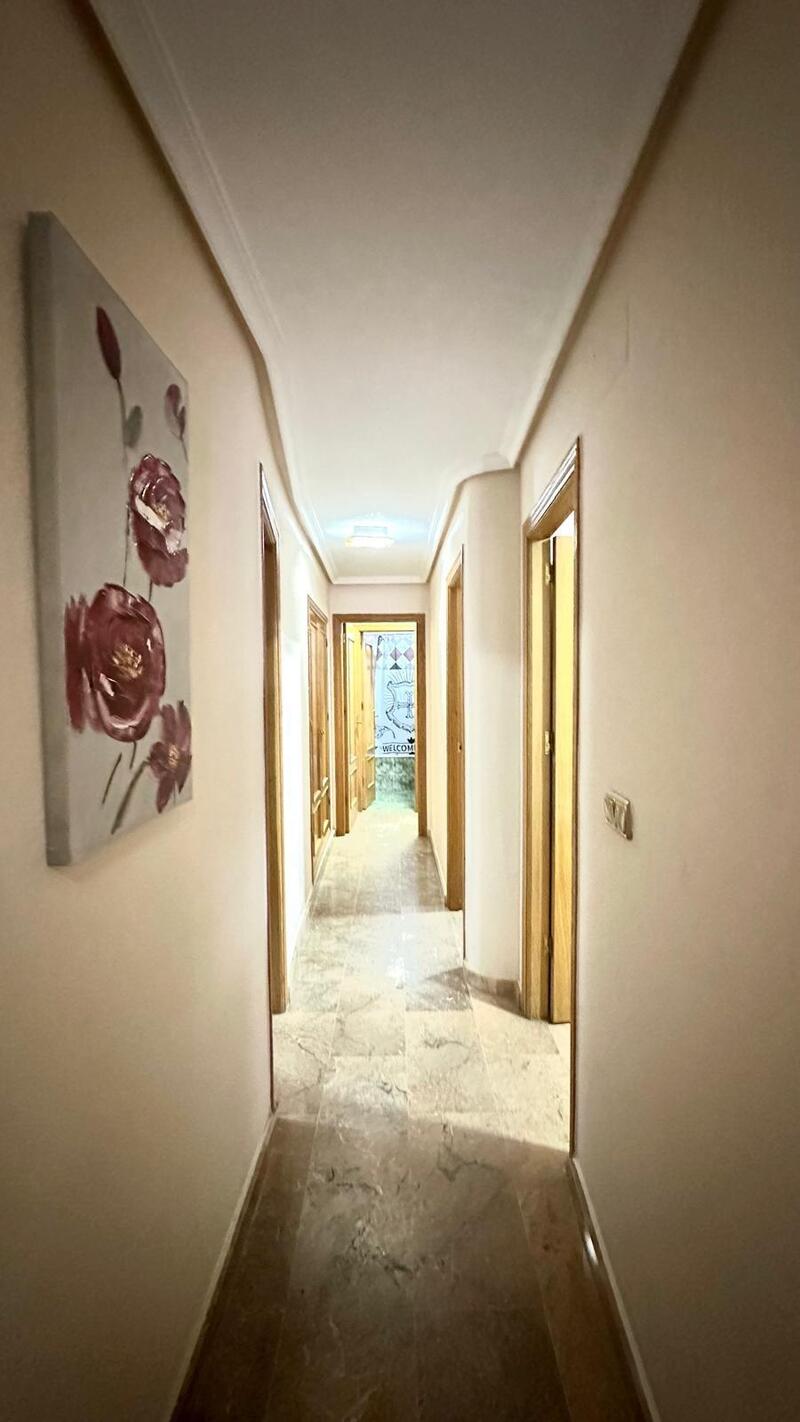 3 bedroom Apartment for sale
