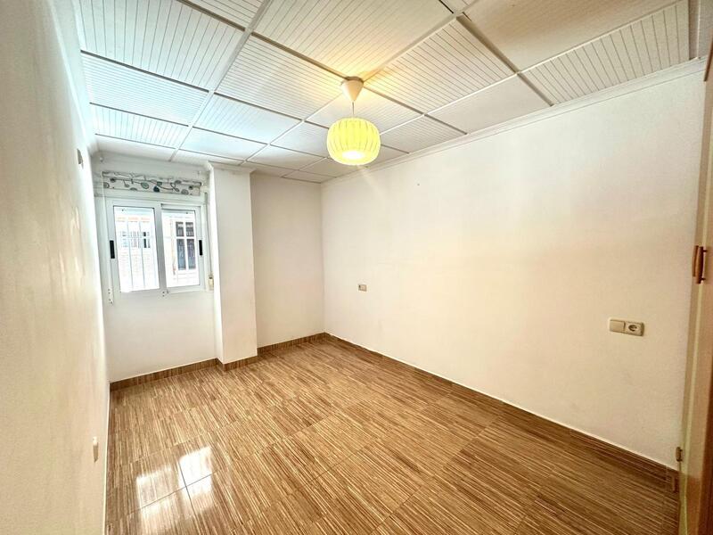 4 slaapkamer Appartement Te koop