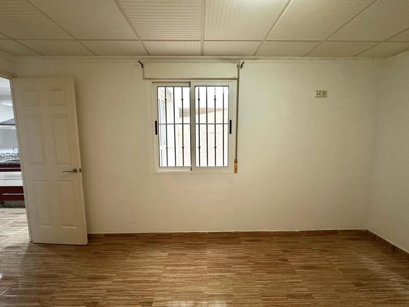 4 slaapkamer Appartement Te koop