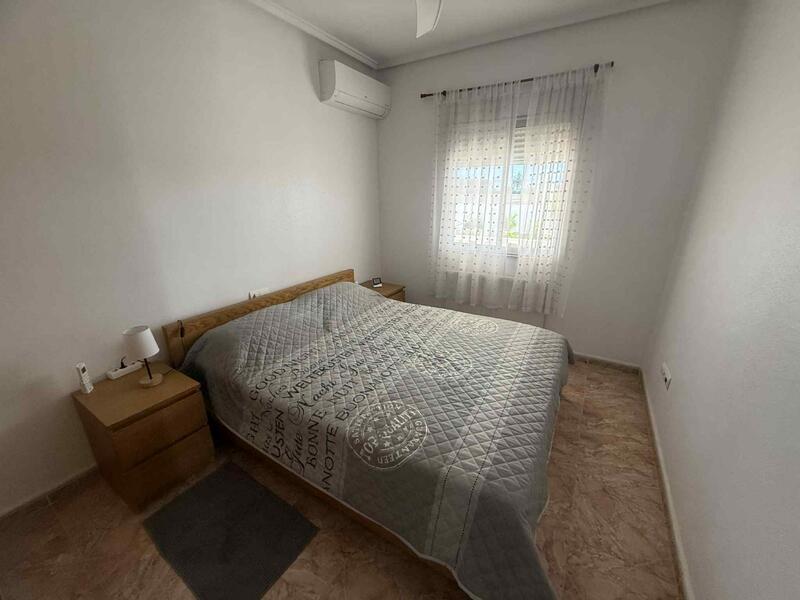 3 спальная комната квартира продается