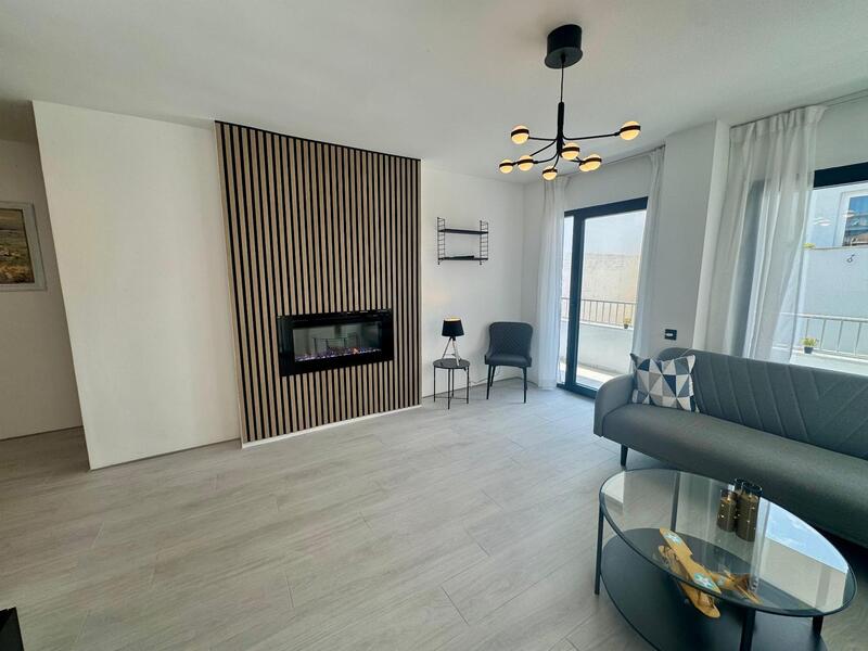 3 Schlafzimmer Landhaus zu verkaufen