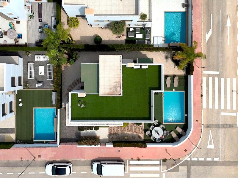 4 Cuarto Villa en venta