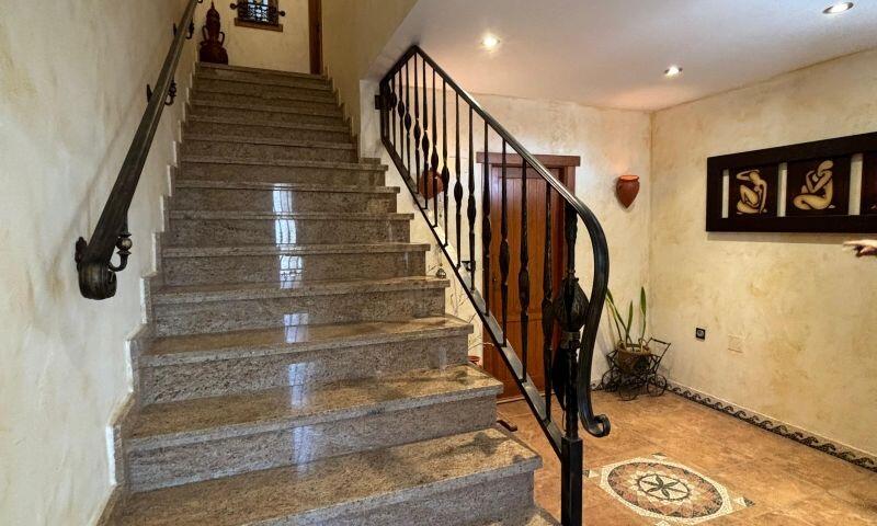 8 chambre Villa à vendre