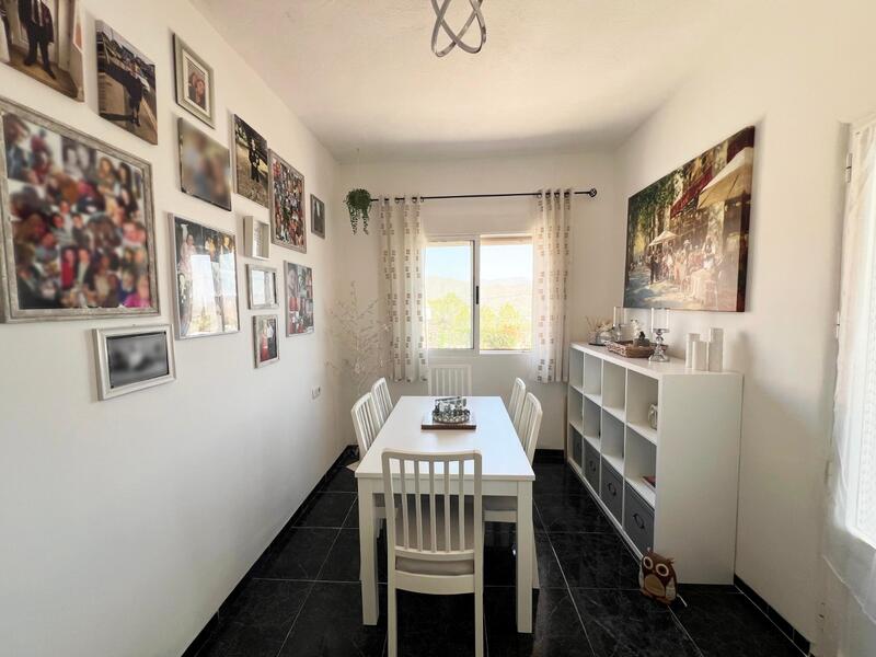 4 sovrum Villa till salu