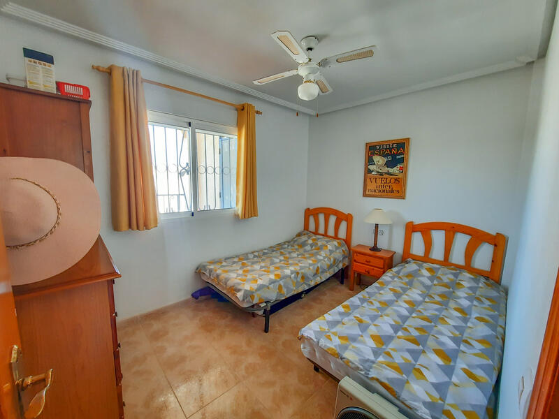 2 slaapkamer Appartement Te koop