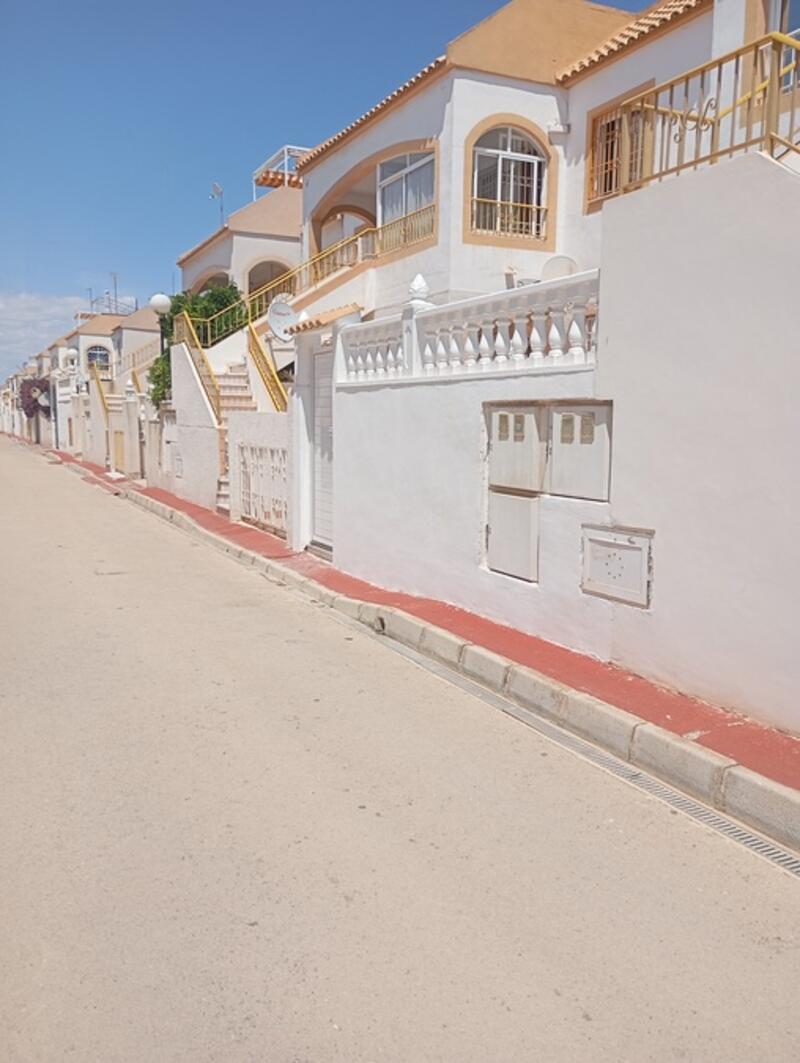 Apartamento en venta en Torrevieja, Alicante