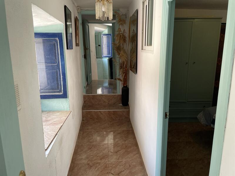 3 bedroom Townhouse for sale