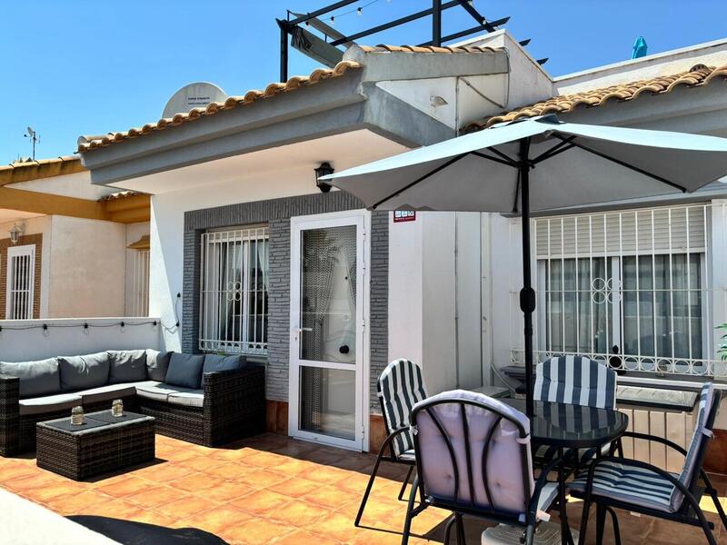 Villa en venta en Sucina, Murcia