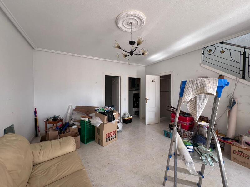 3 Schlafzimmer Stadthaus zu verkaufen