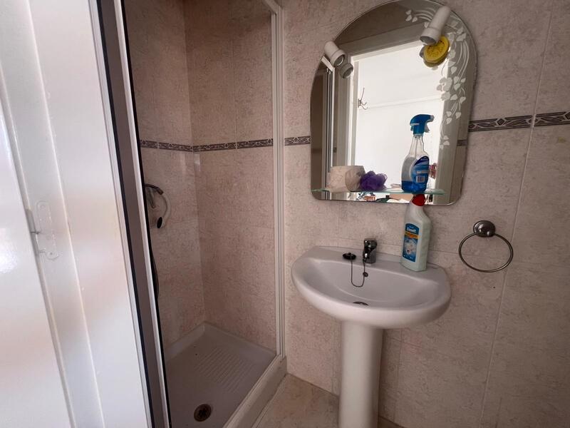 3 Schlafzimmer Stadthaus zu verkaufen