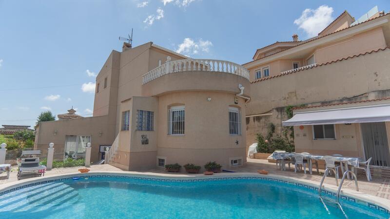 Villa Te koop in Ciudad Quesada, Alicante