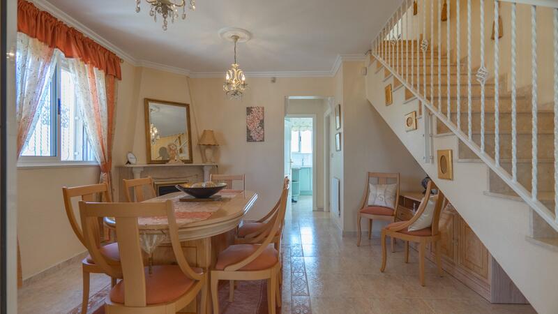 4 slaapkamer Villa Te koop