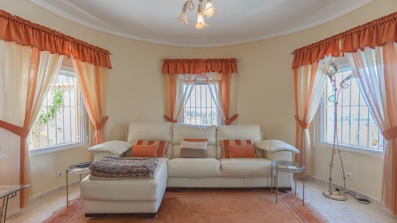 4 slaapkamer Villa Te koop