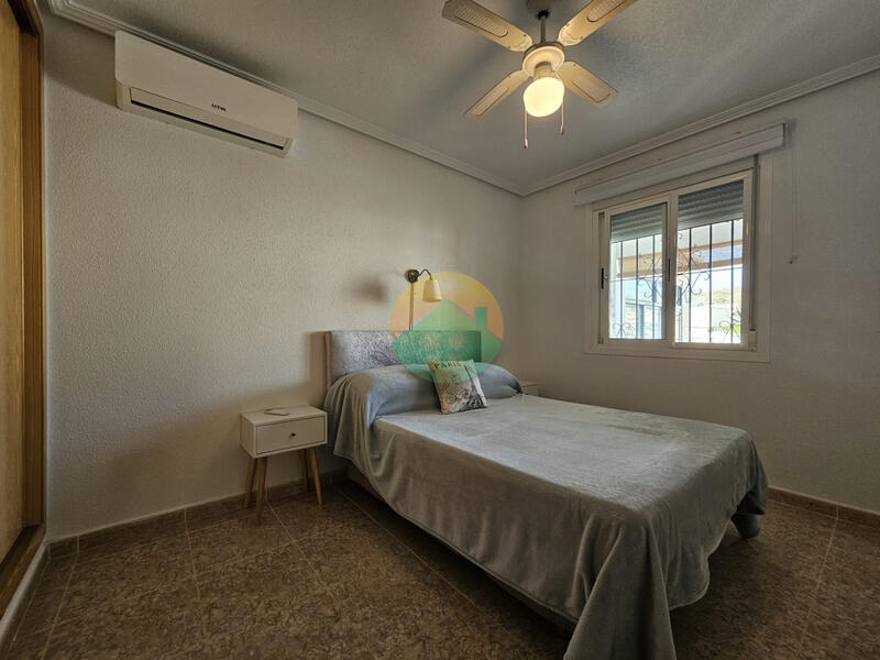 2 Cuarto Villa en venta