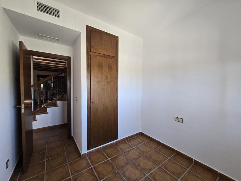 3 slaapkamer Appartement Te koop