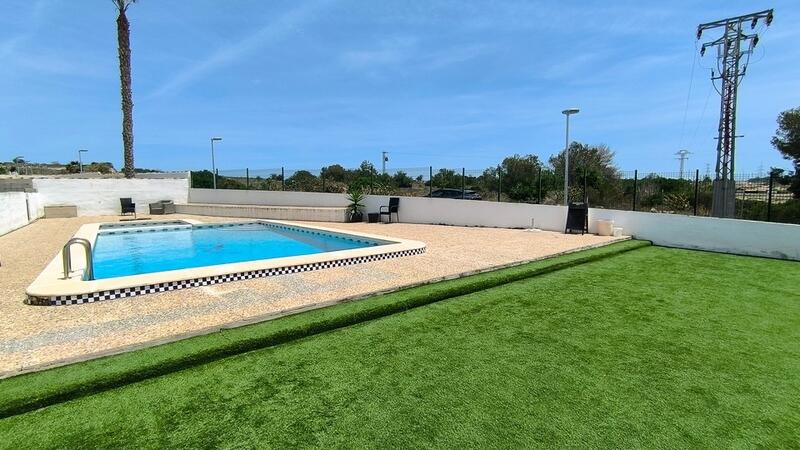 2 bedroom Villa for sale