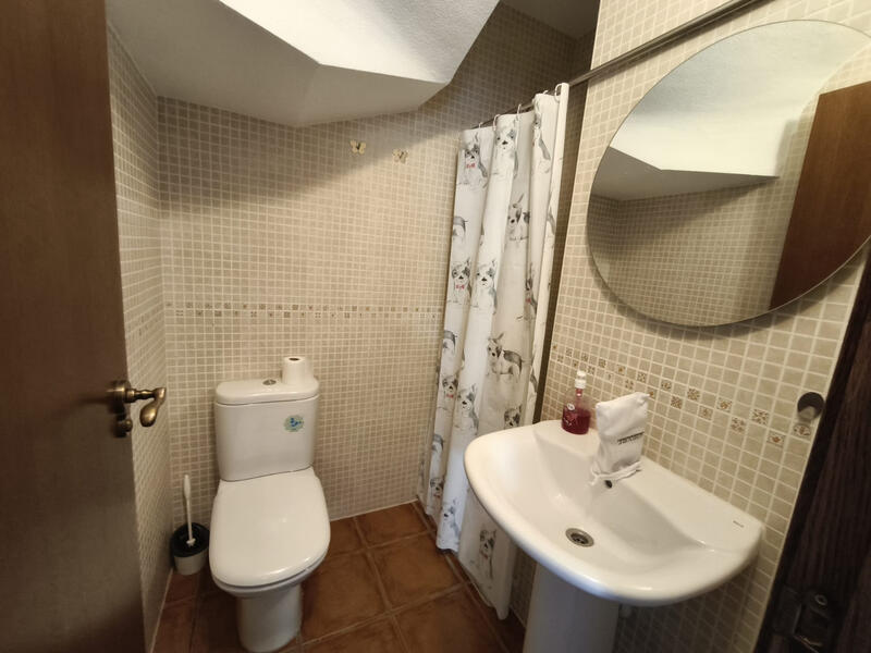 3 bedroom Apartment for sale
