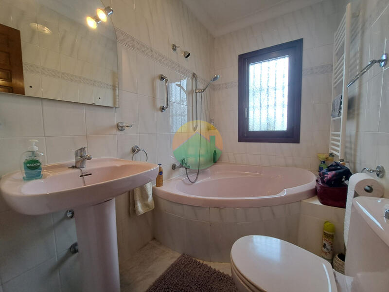 4 chambre Villa à vendre