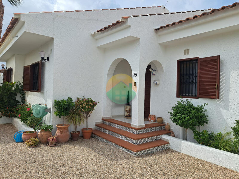 4 chambre Villa à vendre