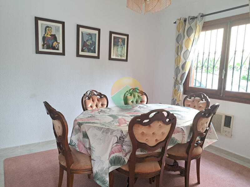 4 chambre Villa à vendre