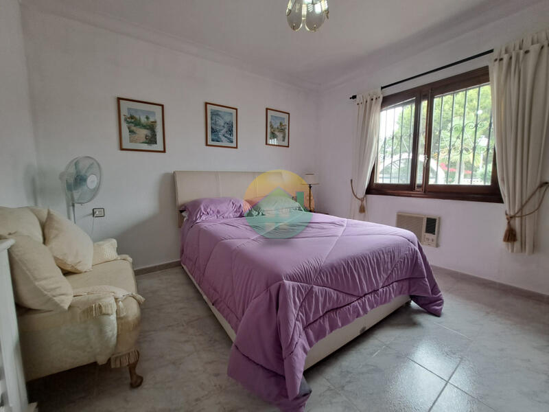 4 chambre Villa à vendre