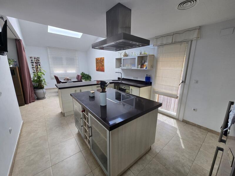 4 slaapkamer Villa Te koop