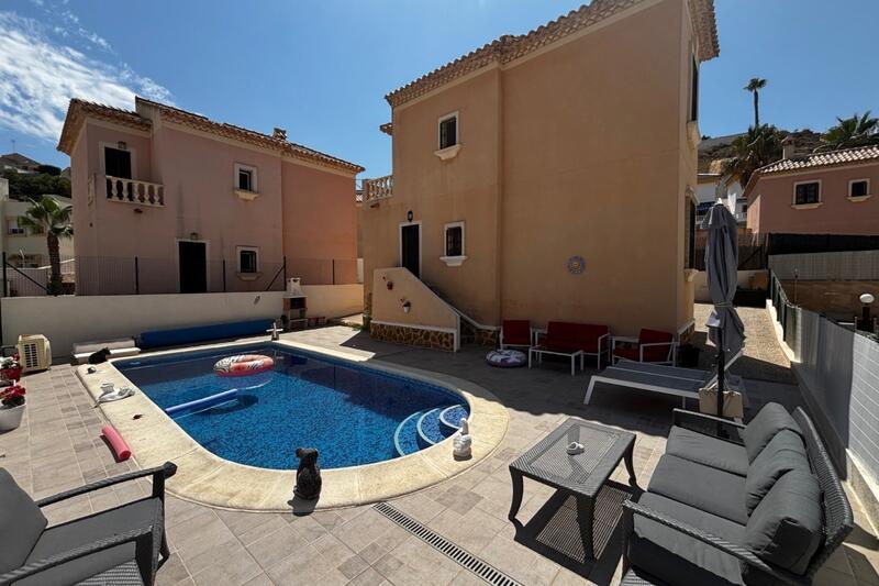 3 bedroom Villa for sale