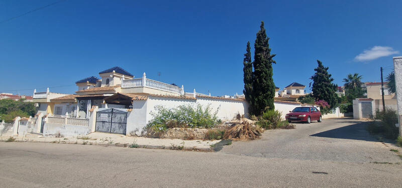 2 Cuarto Villa en venta
