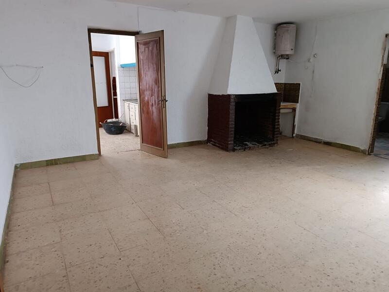 5 bedroom Country House for sale