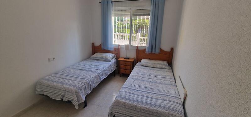 2 Schlafzimmer Stadthaus zu verkaufen