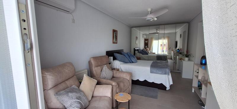 4 slaapkamer Villa Te koop