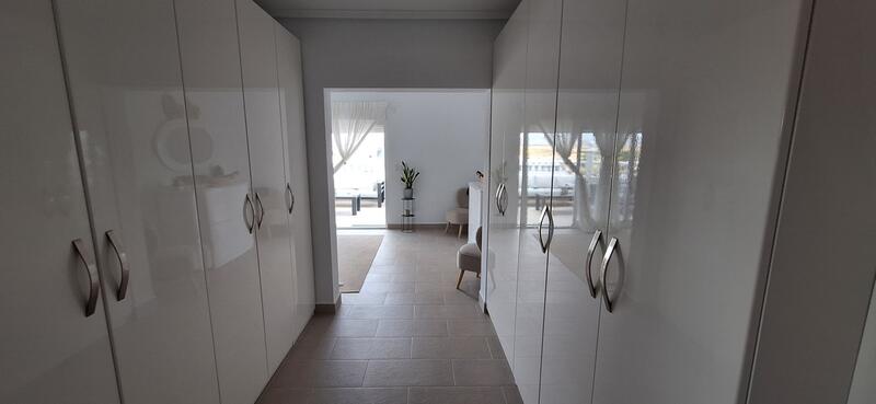 4 slaapkamer Villa Te koop