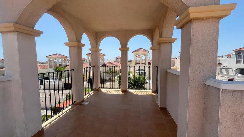 3 Cuarto Villa en venta