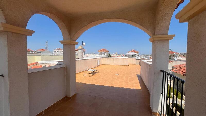 3 Cuarto Villa en venta