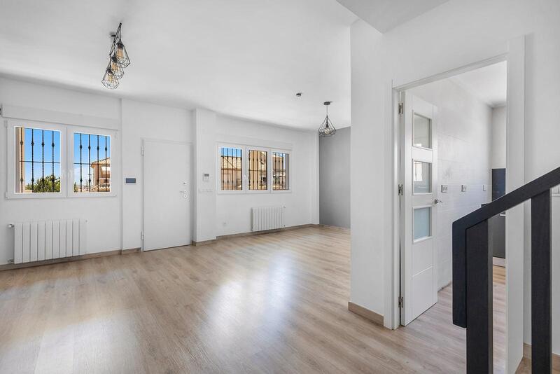 4 slaapkamer Villa Te koop